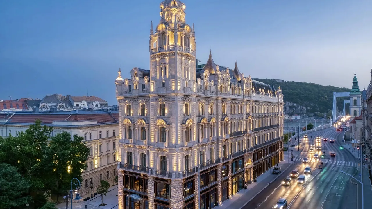 Explore historic Budapest before your VIP Grand Prix weekend